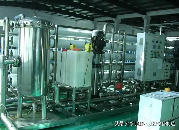 桶装纯净水设备大概多少钱_桶装纯净水设备_纯净桶装设备水温多少度