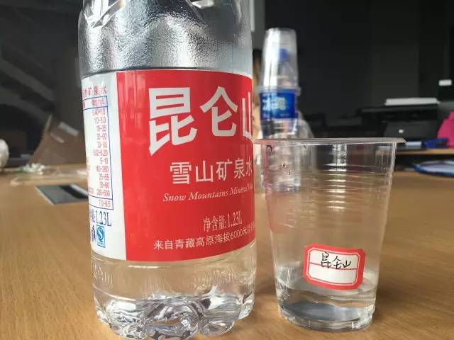 纯净水设备厂_纯净厂设备水质标准_水厂纯净水设备