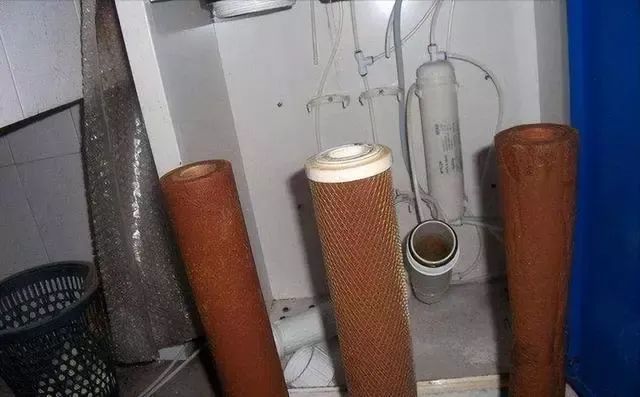 纯净水机器设备多少钱_纯净水机器怎么操作_纯净水净化设备一套多少钱